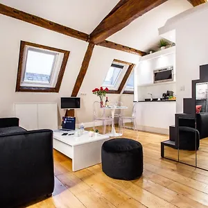  Apartment Cmg Concorde/ Madeleine France